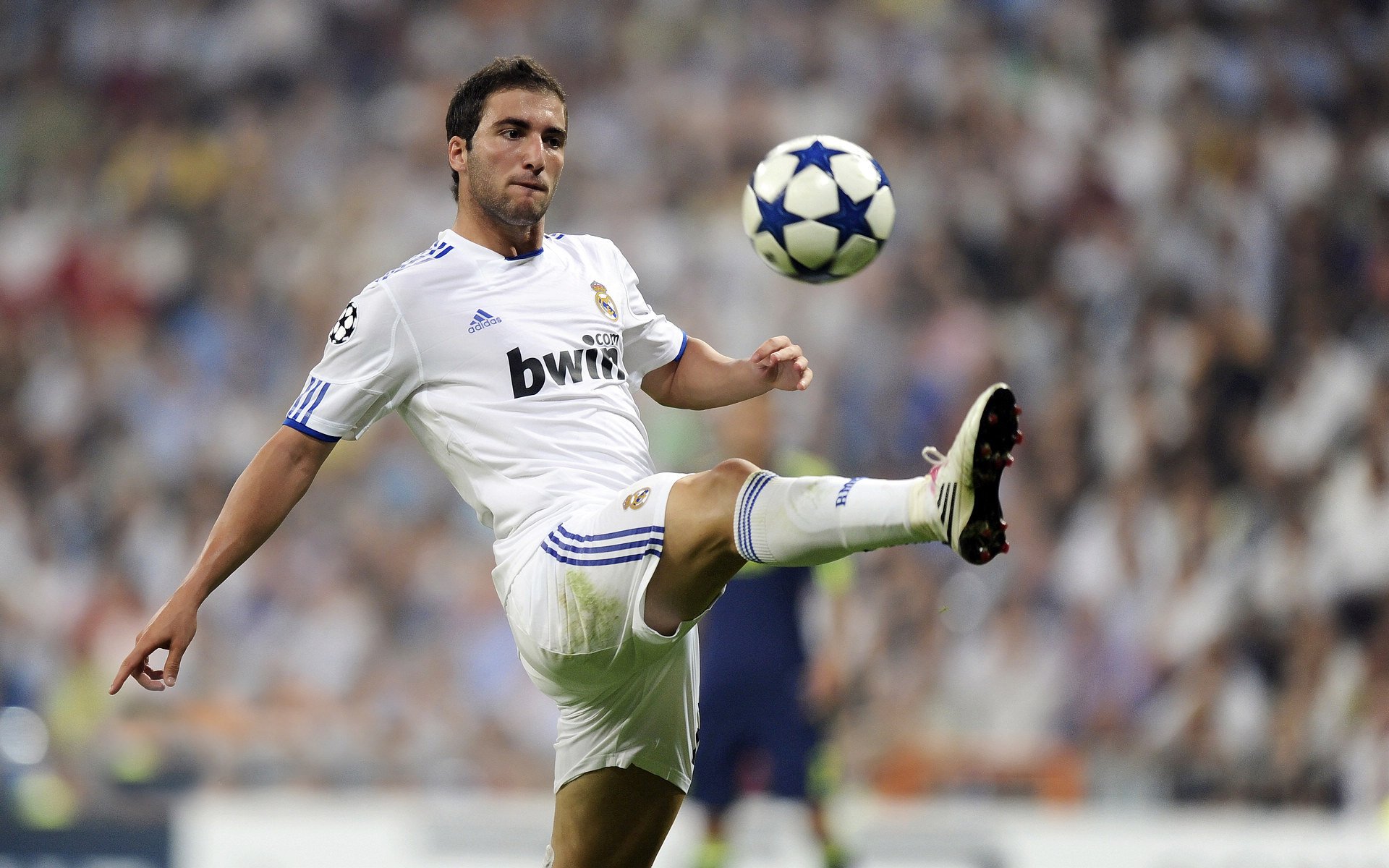 尤文值得信赖？马赛或许是冷门制造者，尤文对战马竞3比0完整视频